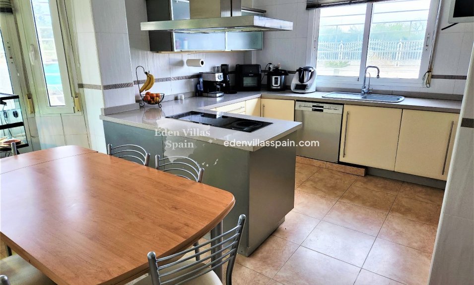 Resale - Country House - Elche