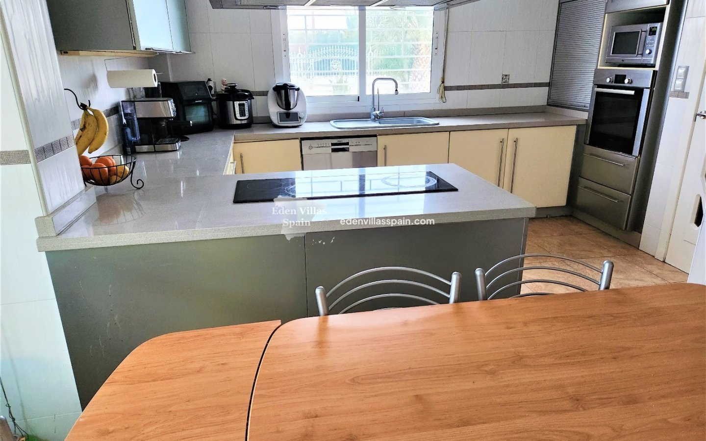 Resale - Country House - Elche