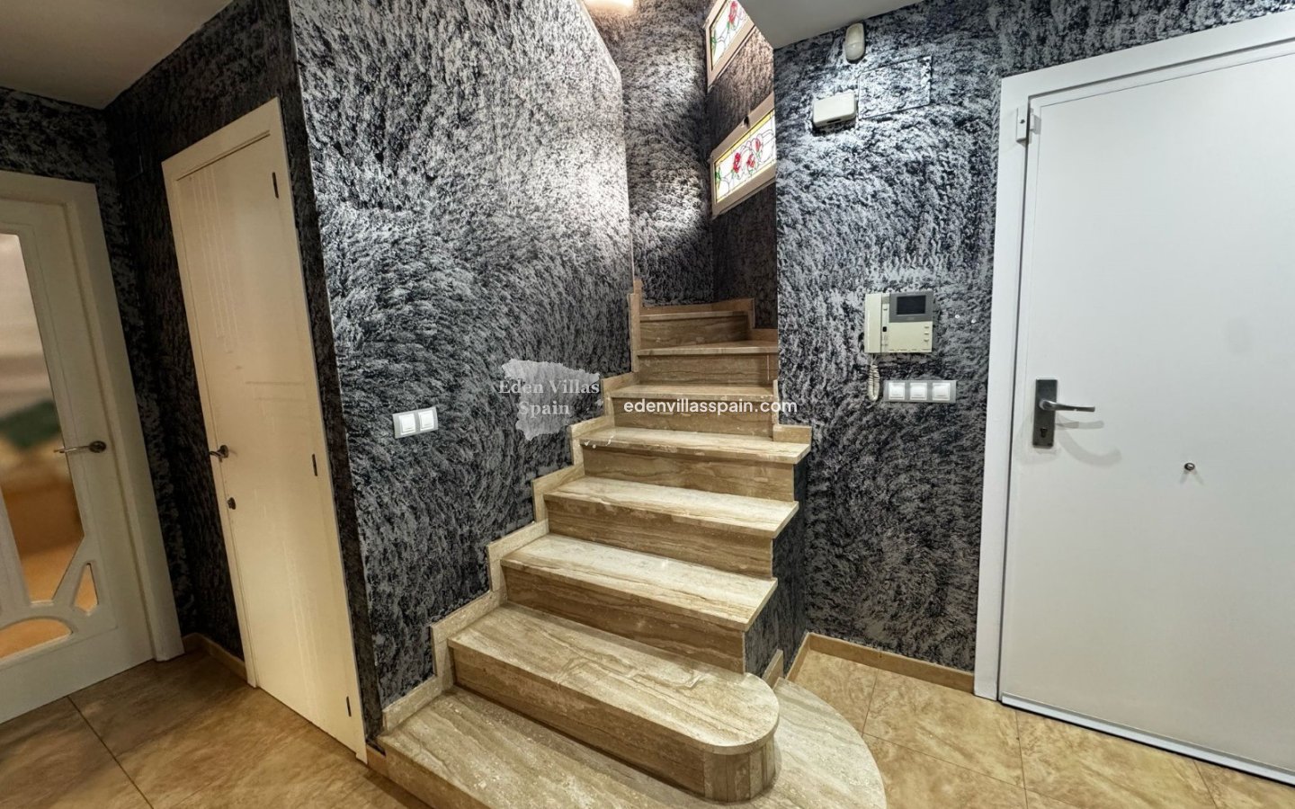 Resale - Country House - Elche