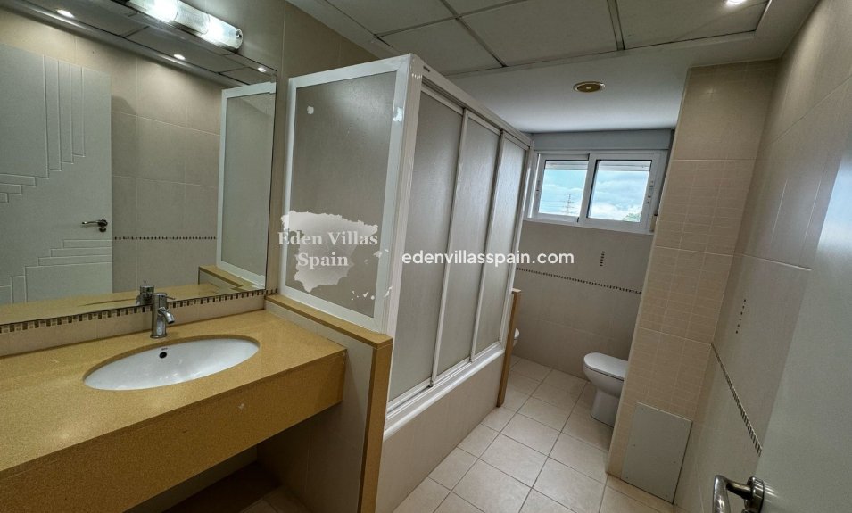 Resale - Country House - Elche