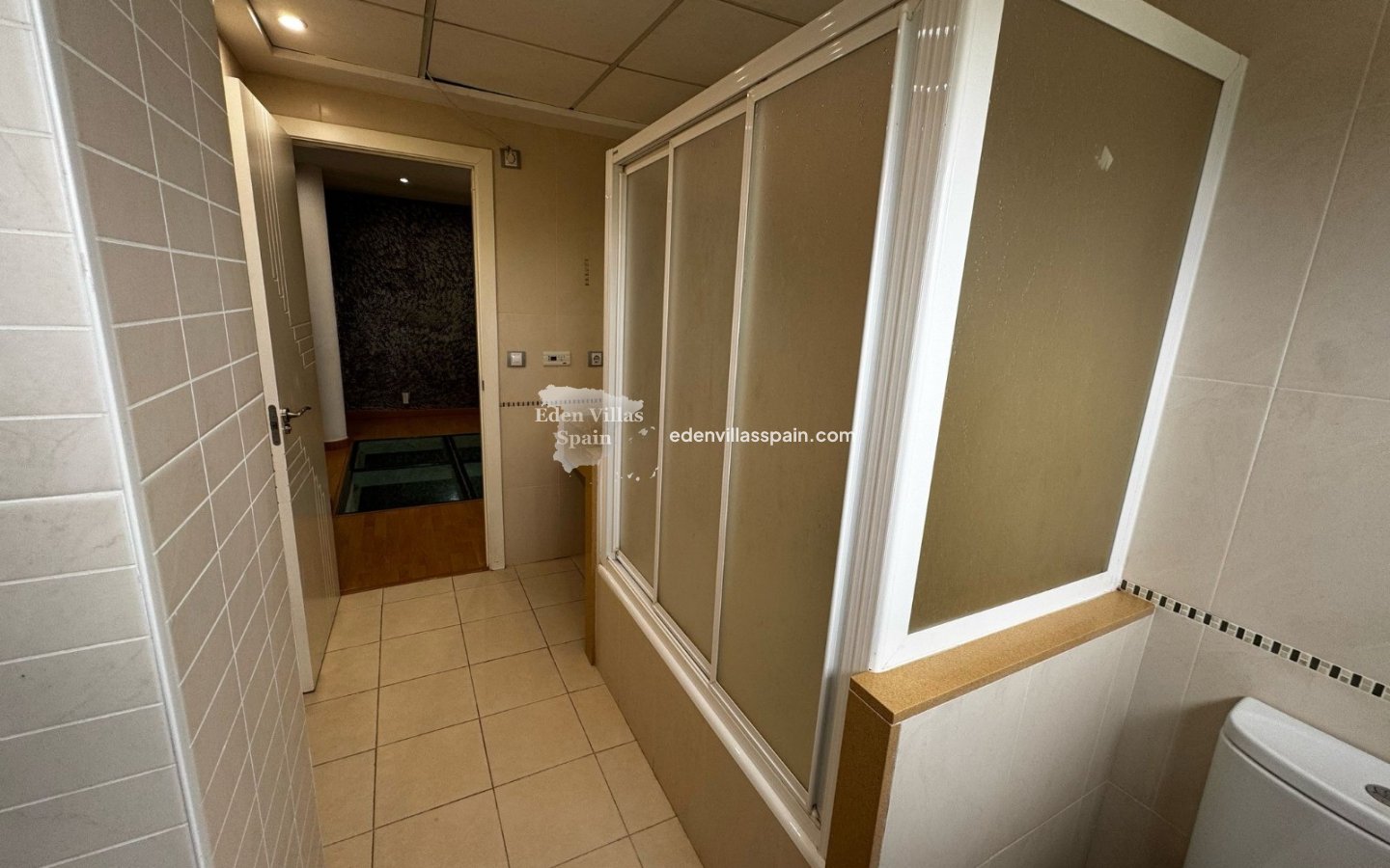 Resale - Country House - Elche
