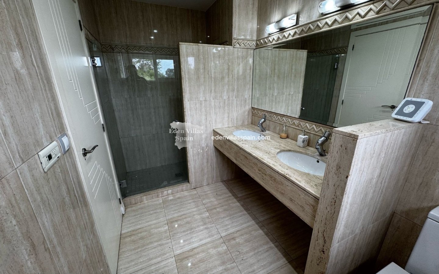 Resale - Country House - Elche