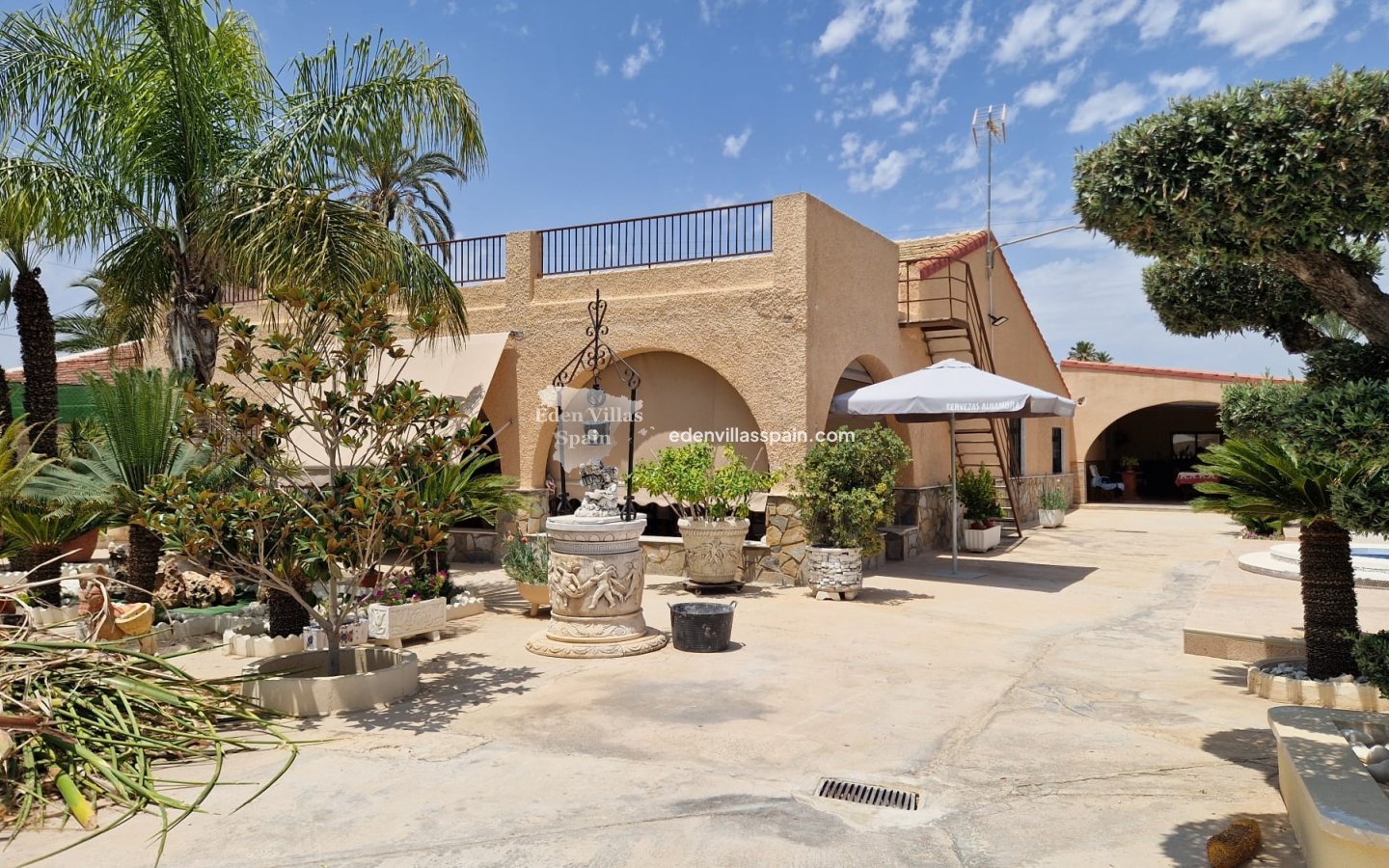 Resale - Country House - Elche