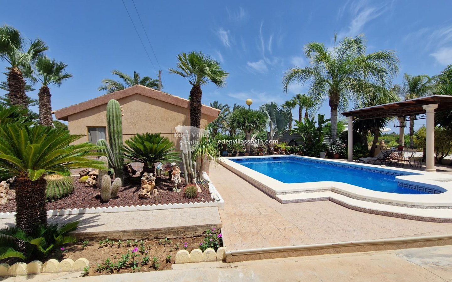 Resale - Country House - Elche