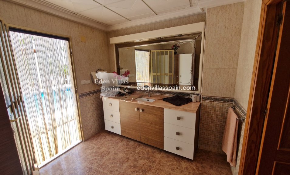 Resale - Country House - Elche