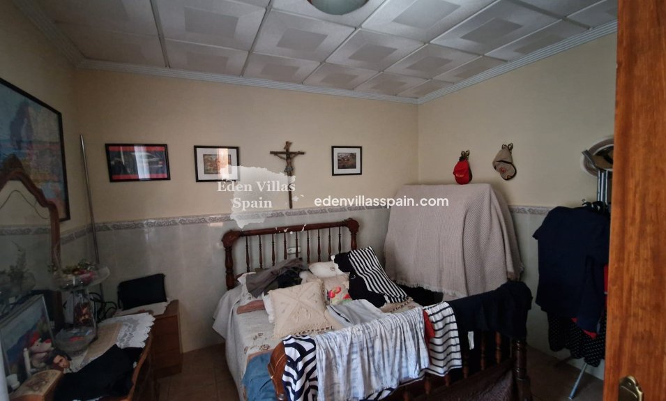 Resale - Country House - Elche