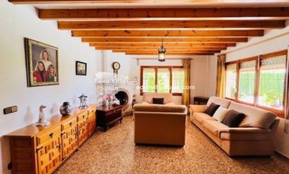 Resale - Country House - Elche