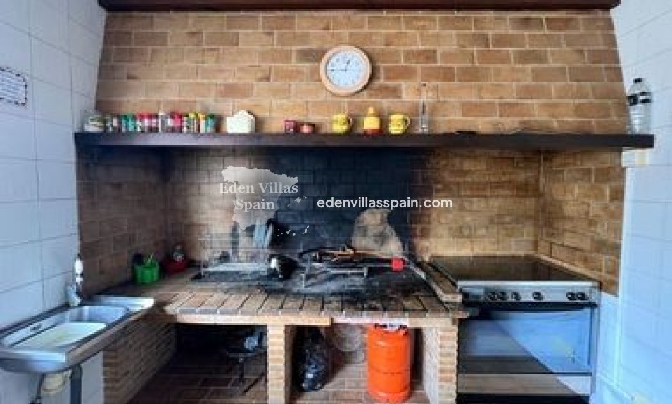 Resale - Country House - Elche