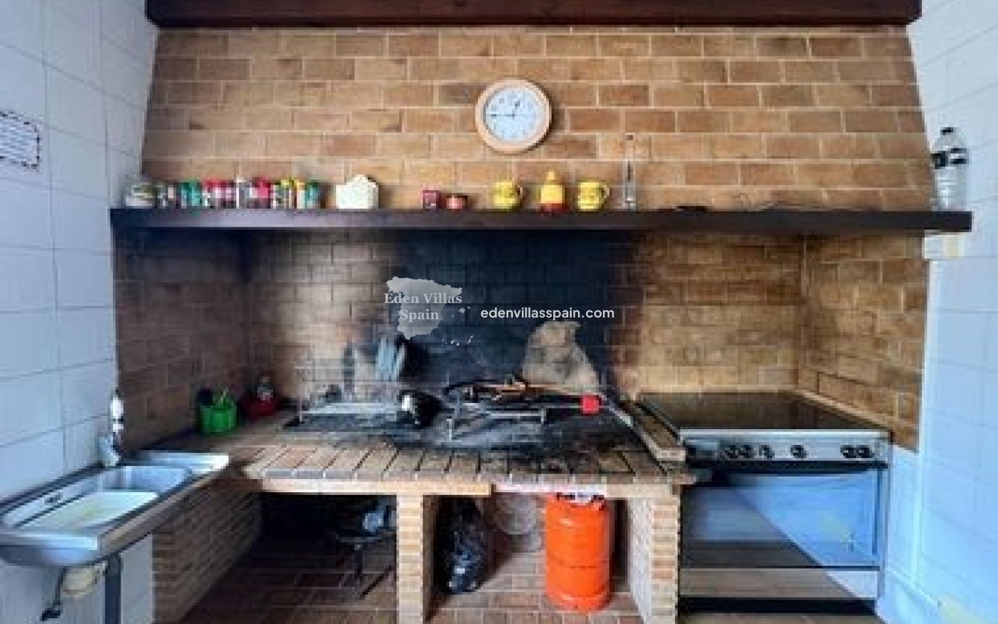 Resale - Country House - Elche