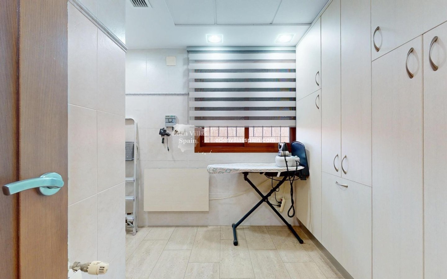 Resale - Country House - Elche