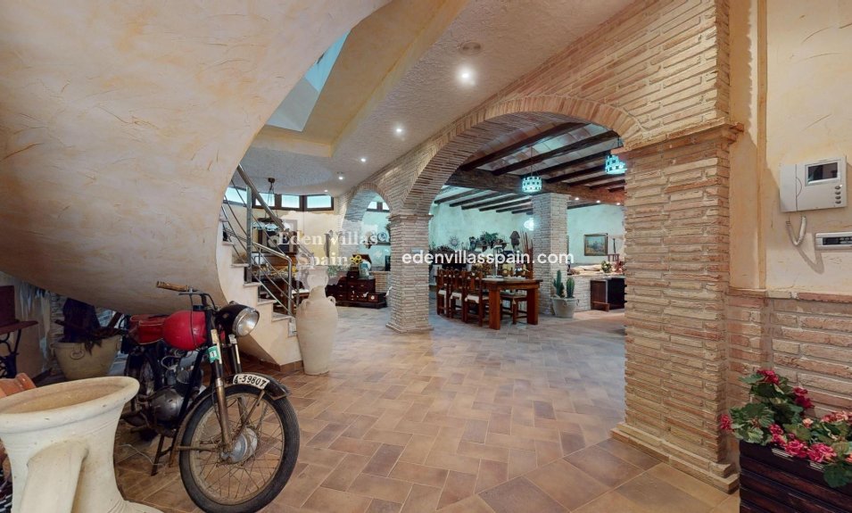 Resale - Country House - Elche