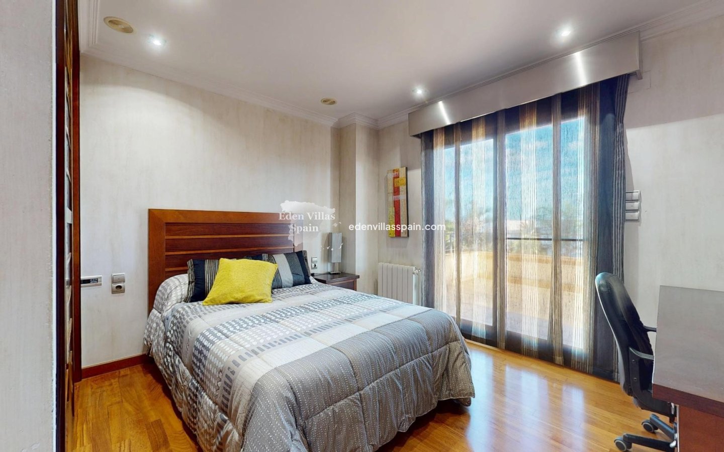 Resale - Country House - Elche