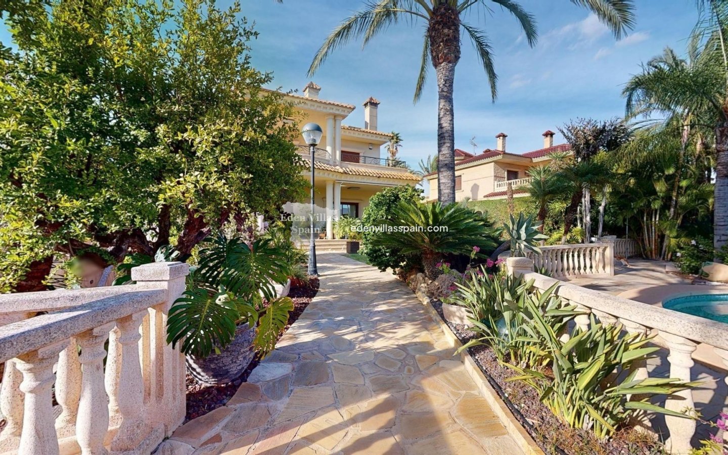 Resale - Country House - Elche