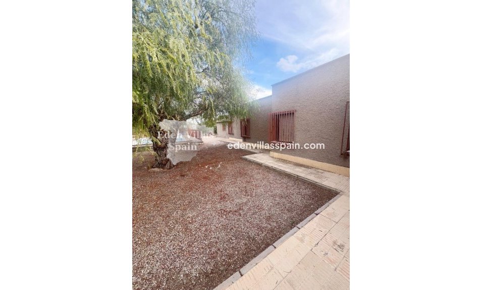 Resale - Country House - Elche