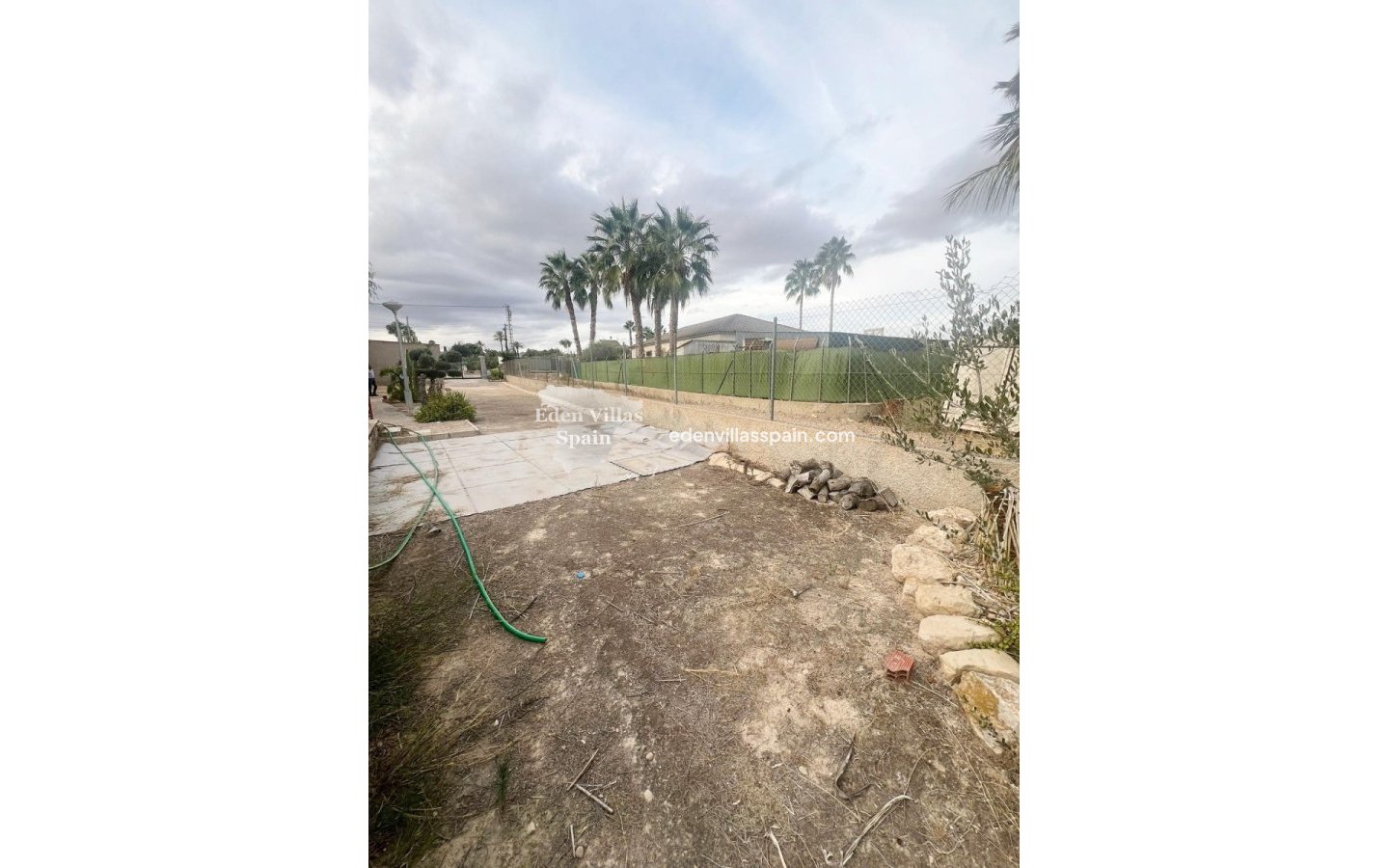 Resale - Country House - Elche