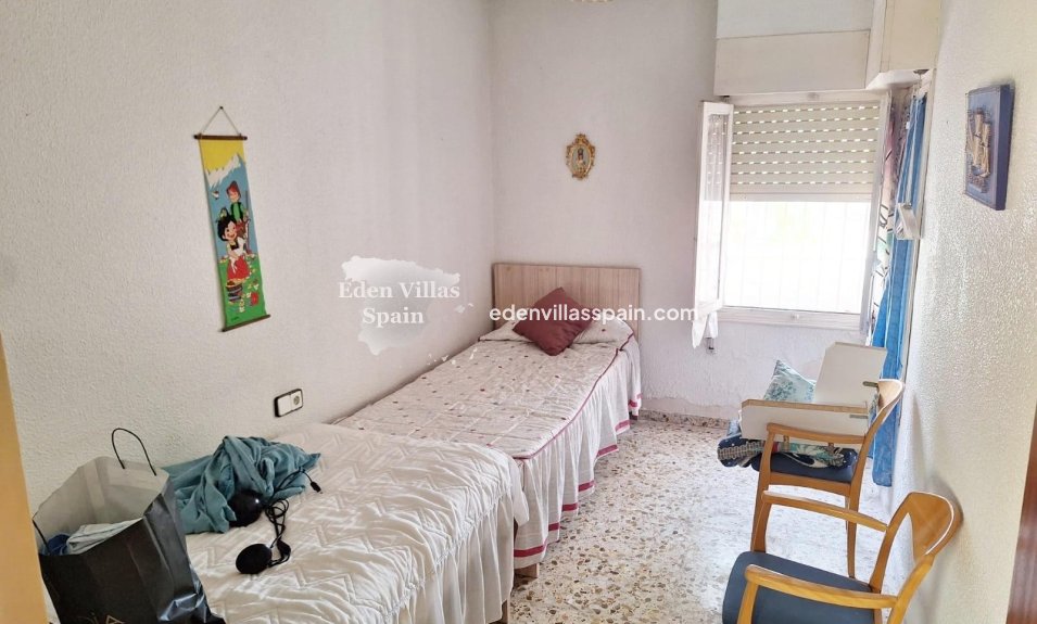 Resale - Country House - Elche