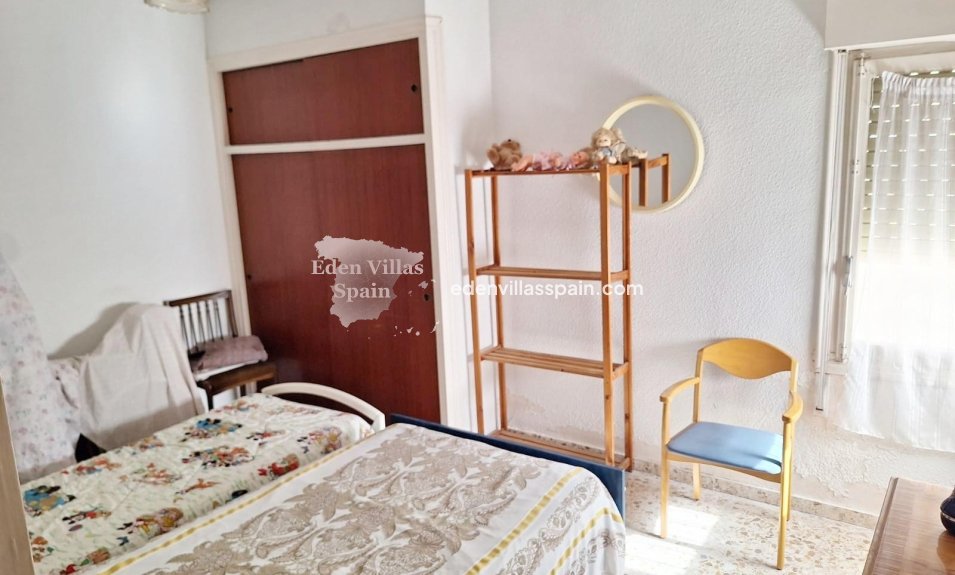 Resale - Country House - Elche