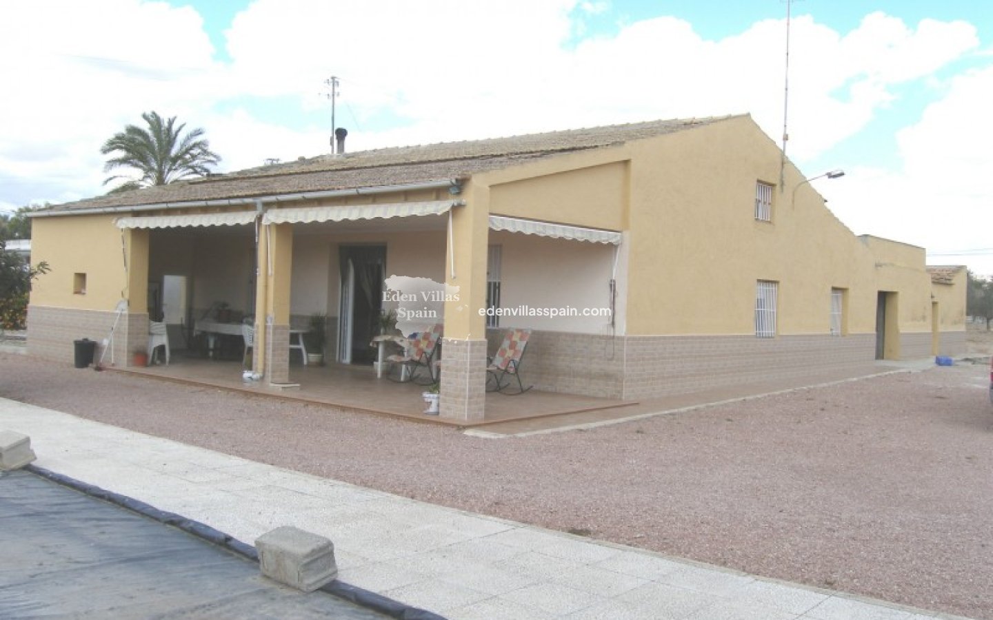 Resale - Country House - Elche