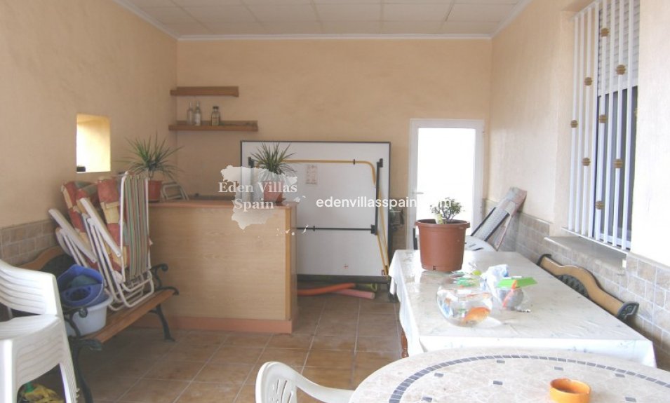 Resale - Country House - Elche