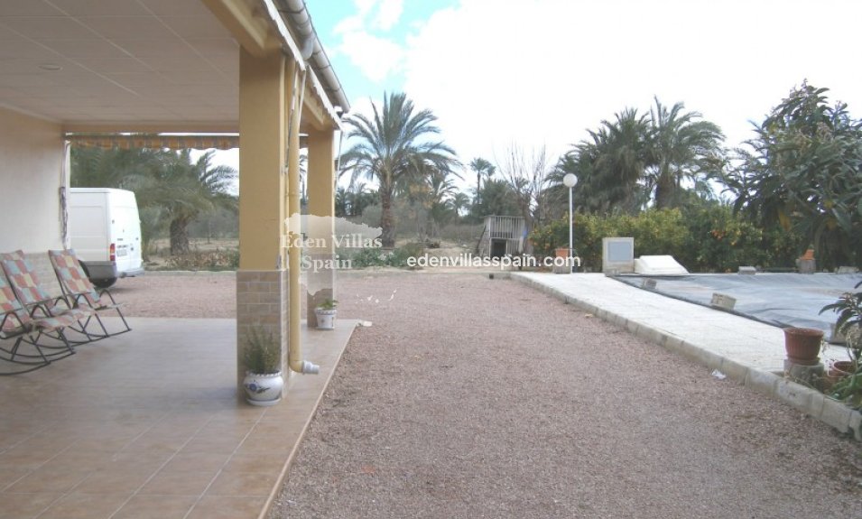 Resale - Country House - Elche