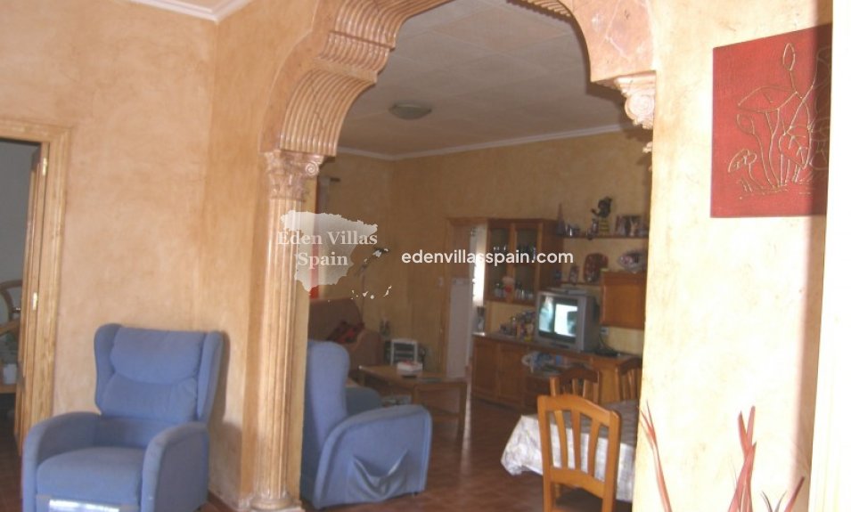 Resale - Country House - Elche