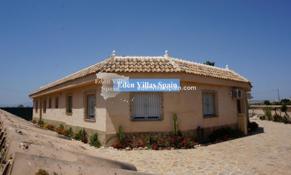 Resale - Country House - Guardamar del Segura