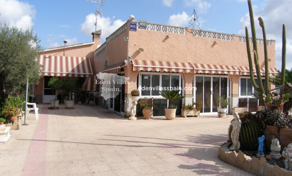 Resale - Country House - La Marina