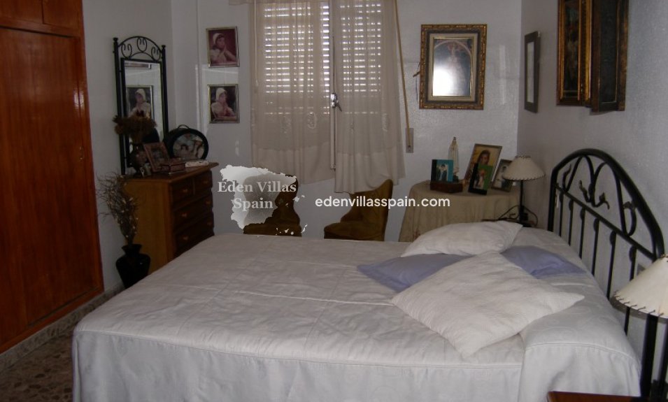Resale - Country House - La Marina