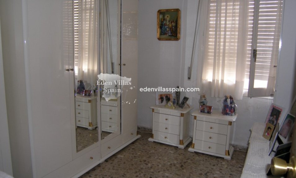 Resale - Country House - La Marina