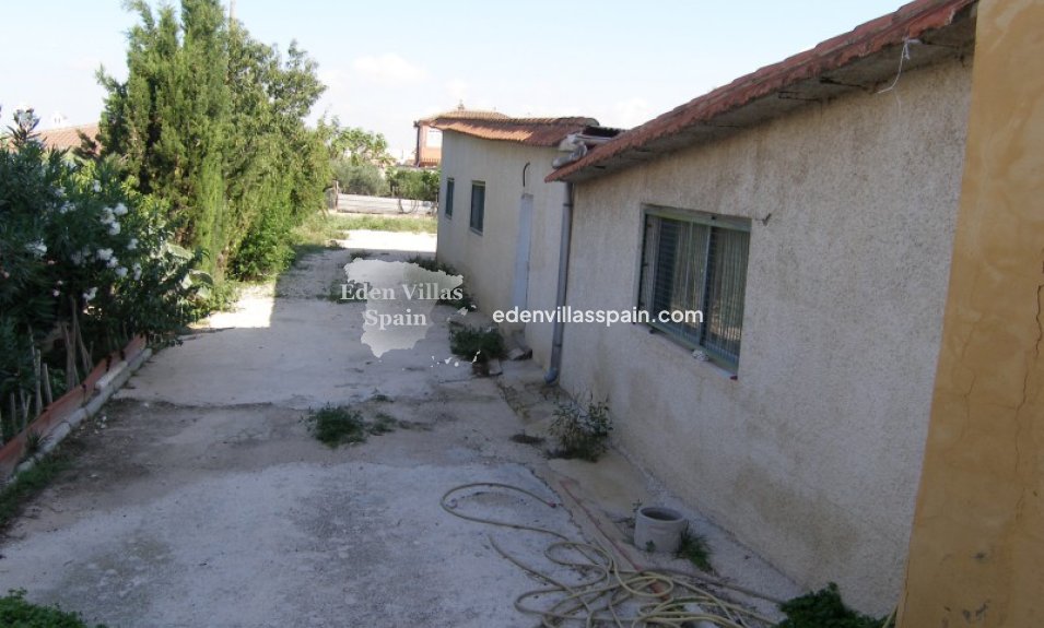 Resale - Country House - La Marina