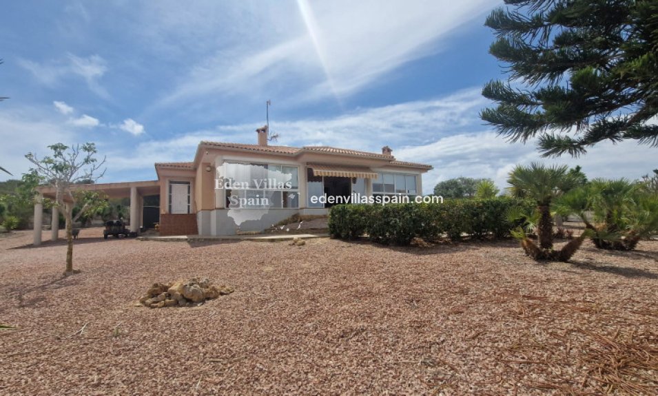 Resale - Country House - La Marina