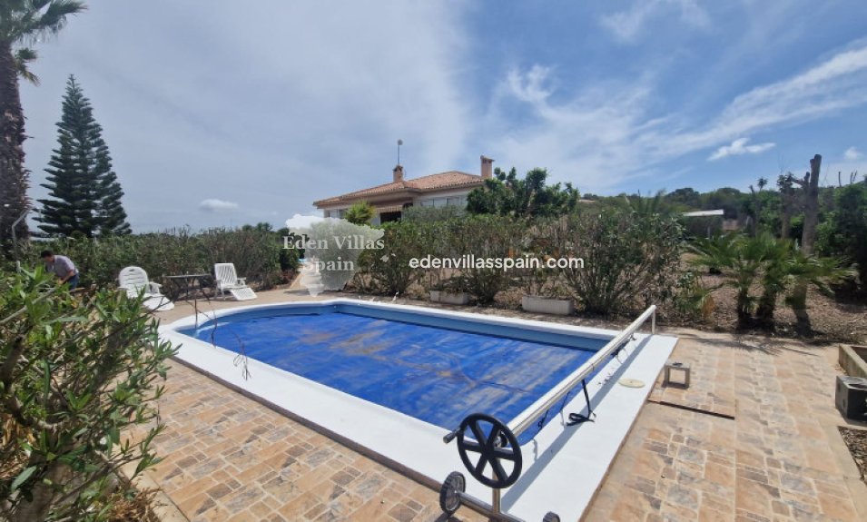 Resale - Country House - La Marina