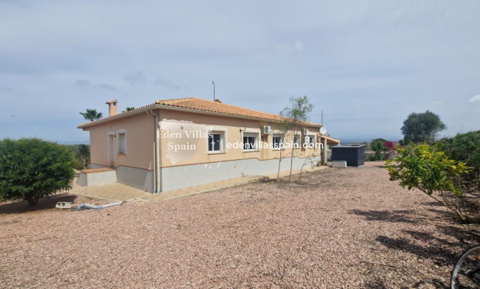 Resale - Country House - La Marina
