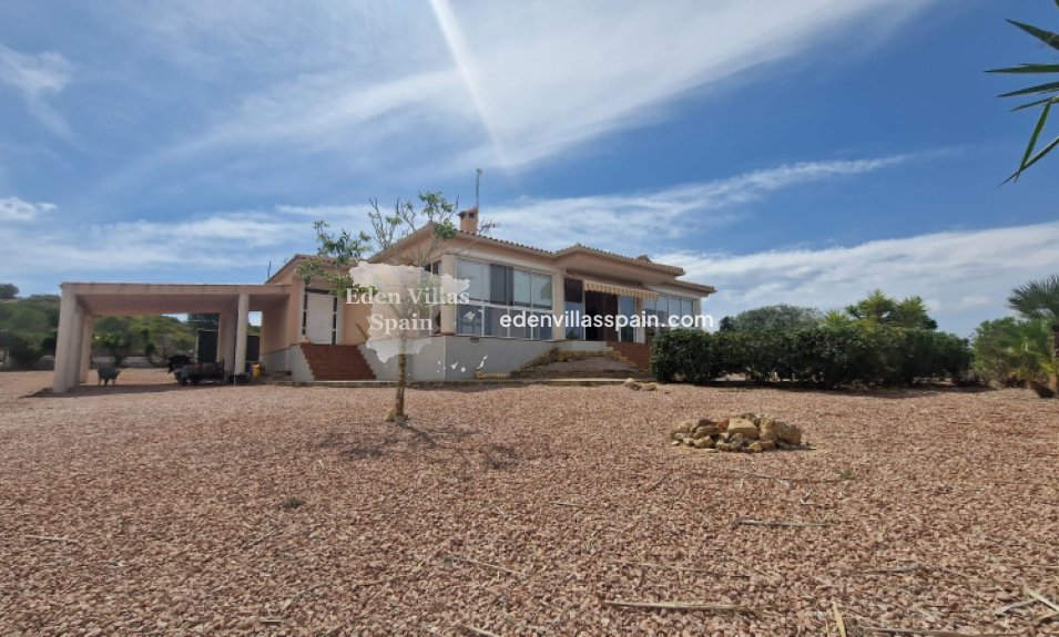 Resale - Country House - La Marina