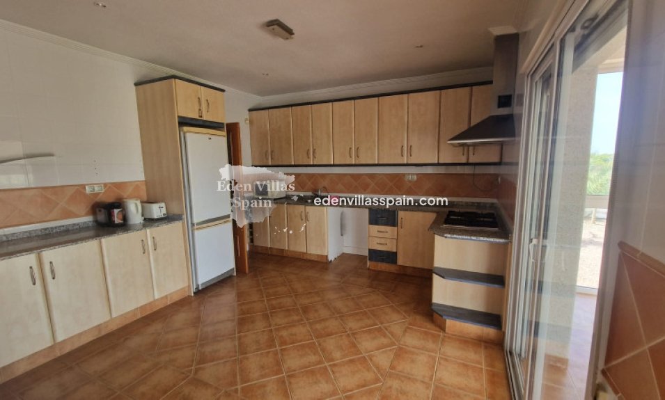 Resale - Country House - La Marina