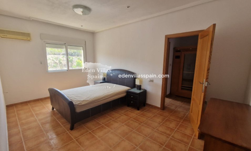 Resale - Country House - La Marina