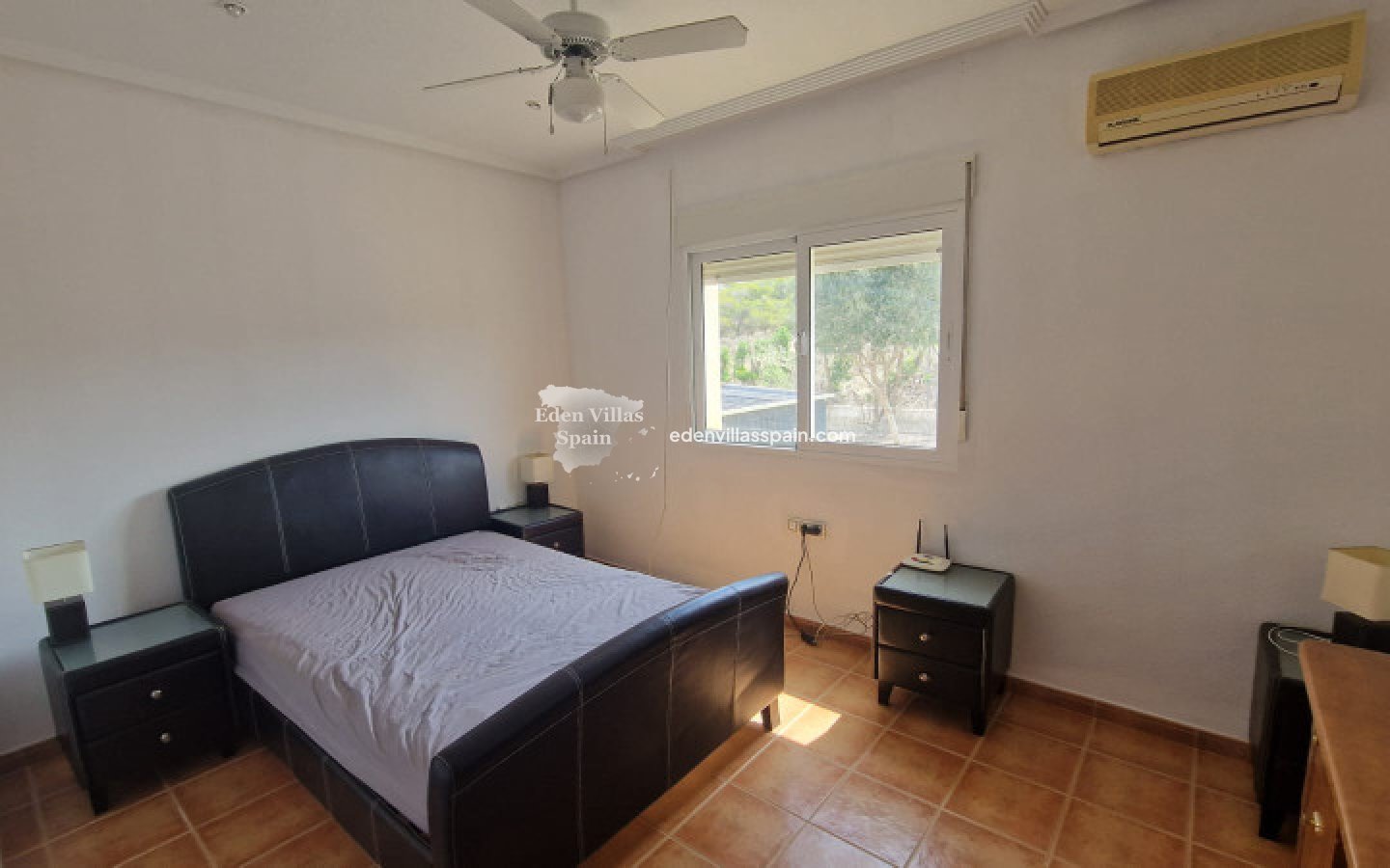 Resale - Country House - La Marina