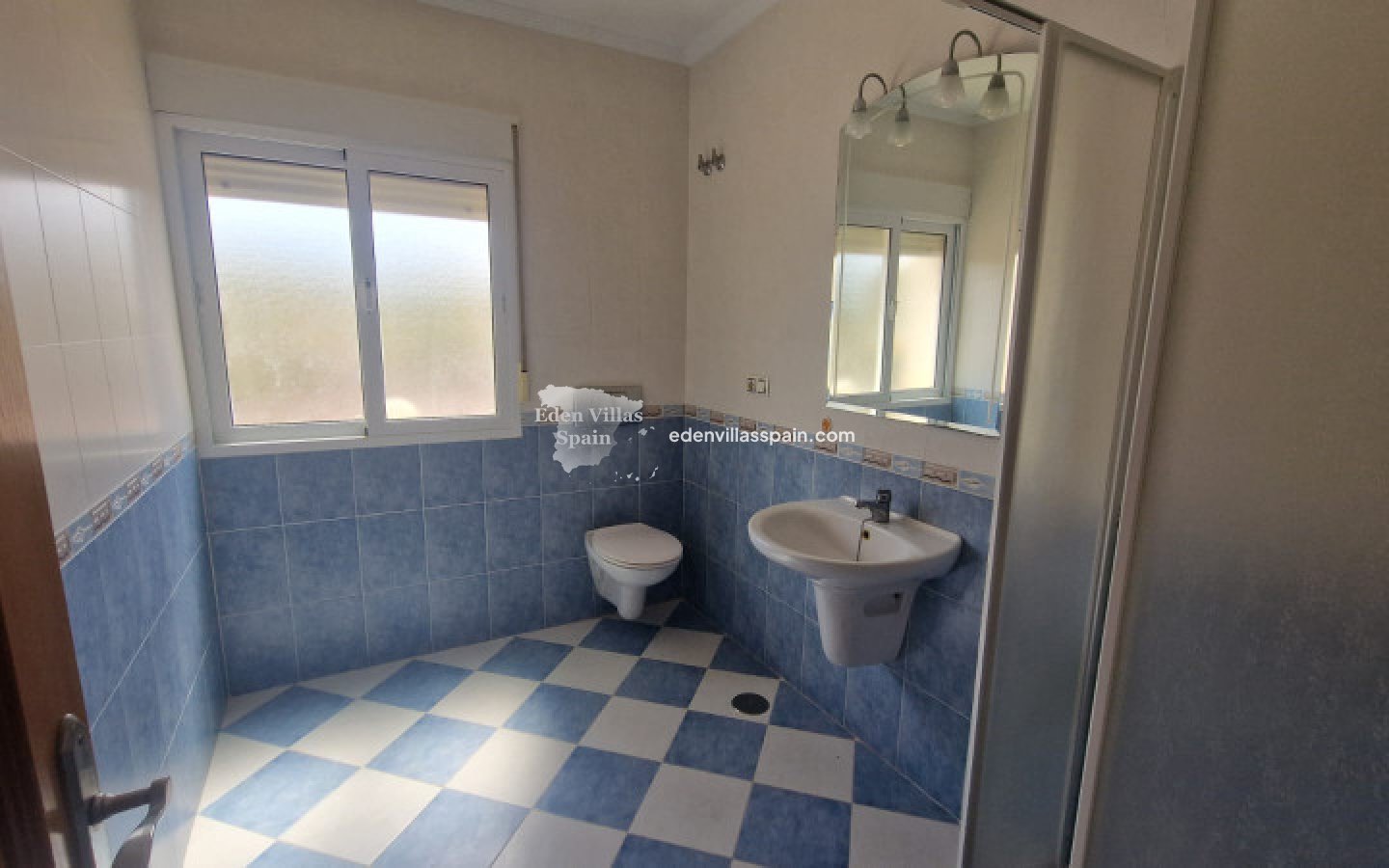 Resale - Country House - La Marina