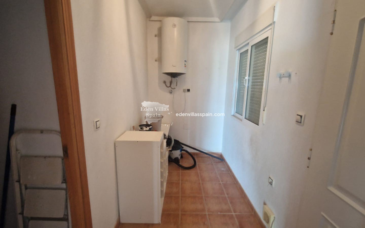 Resale - Country House - La Marina