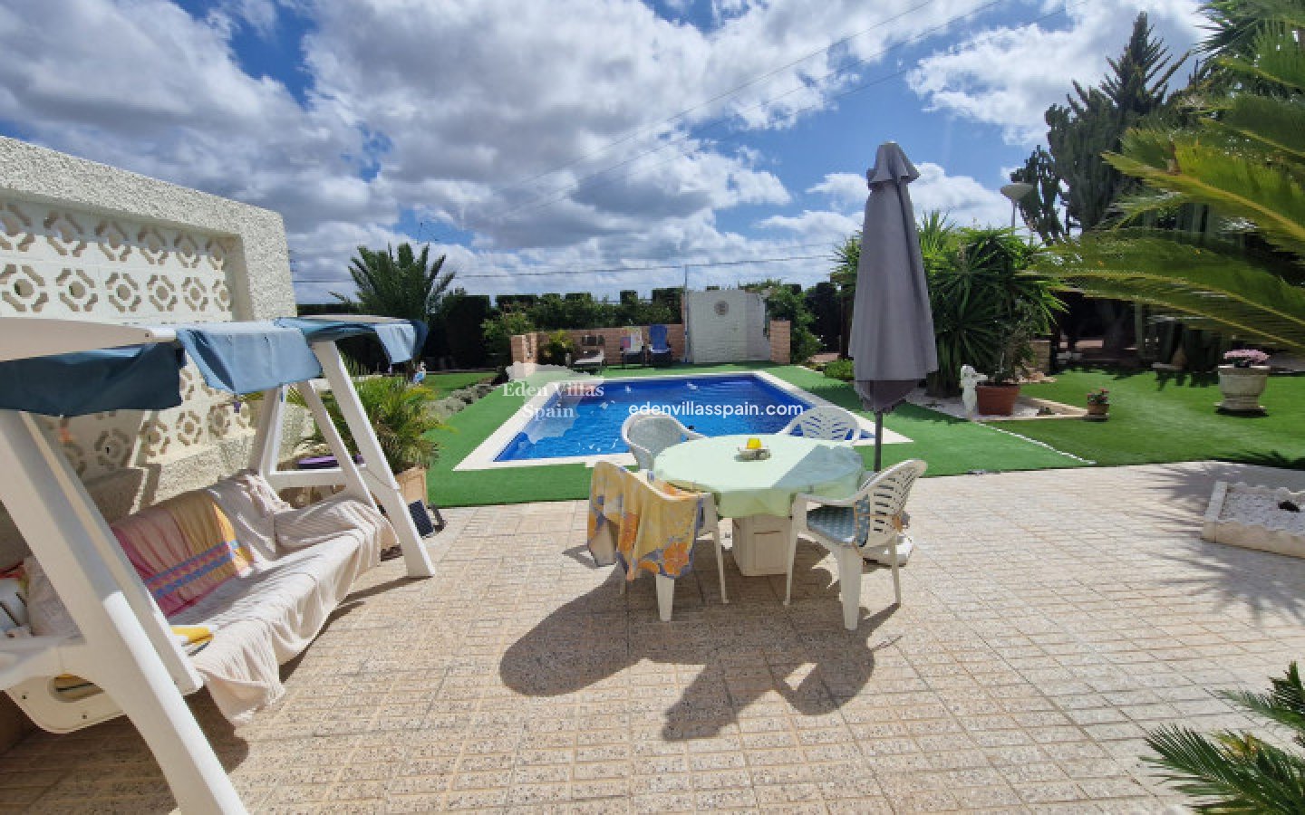 Resale - Country House - La Marina