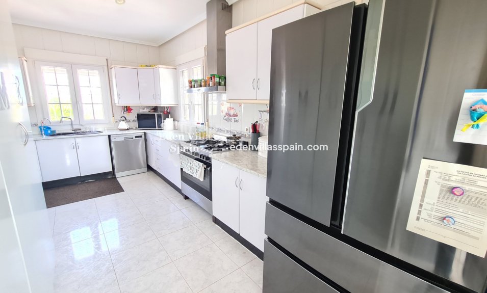 Resale - Country House - La Marina