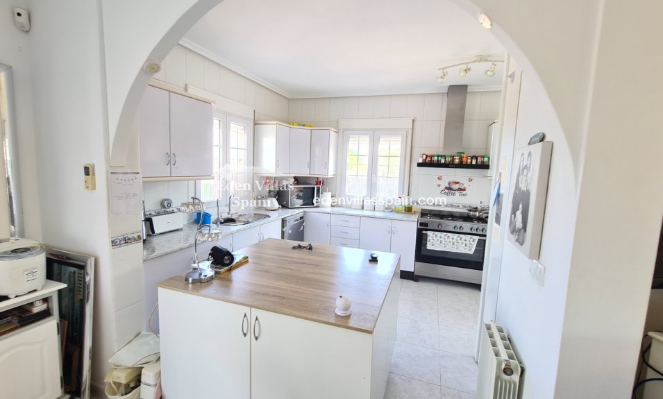 Resale - Country House - La Marina