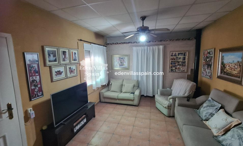 Resale - Country House - La Marina