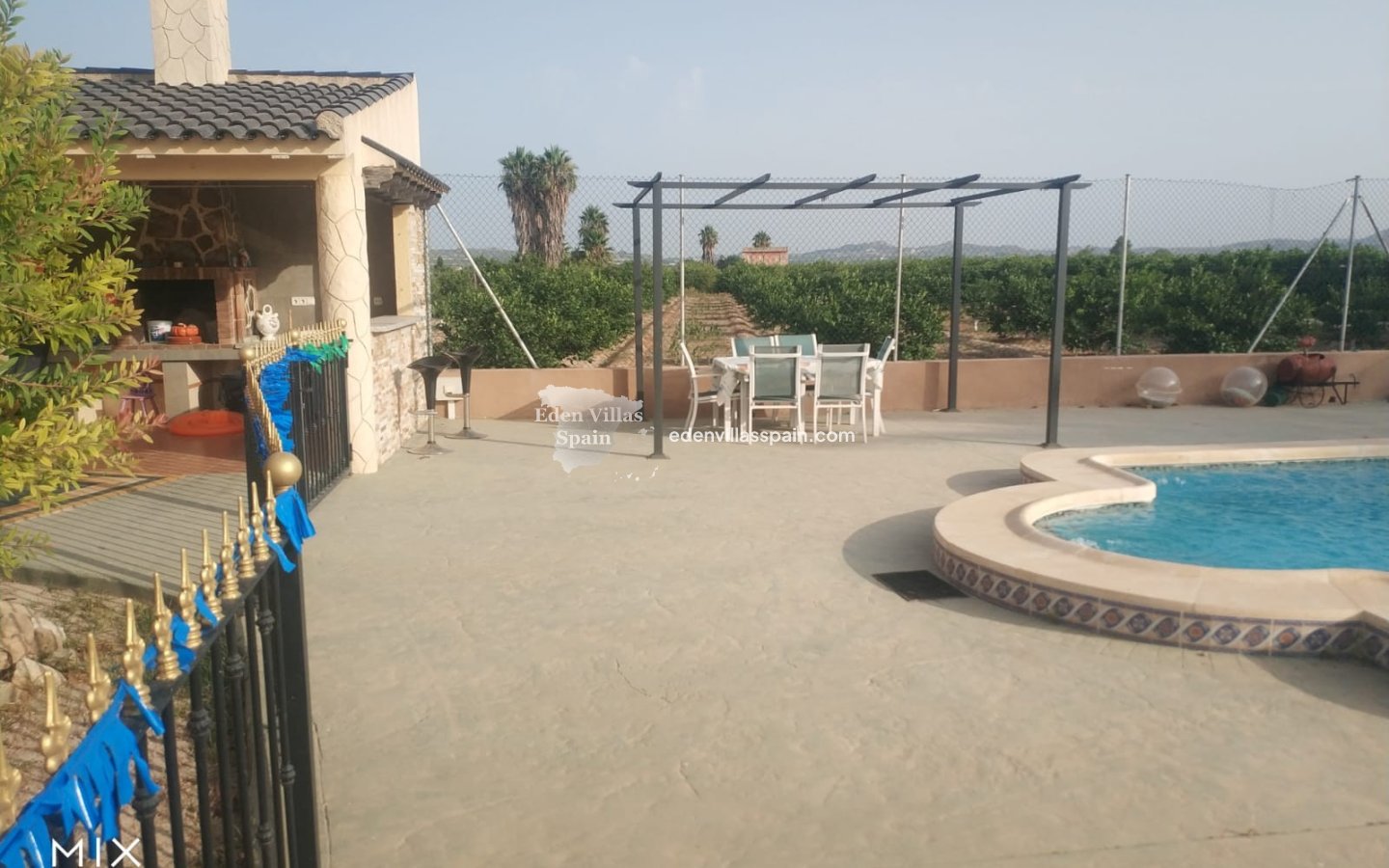Resale - Country House - Rafal