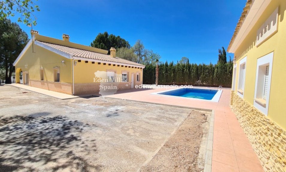 Resale - Country House - Salinas