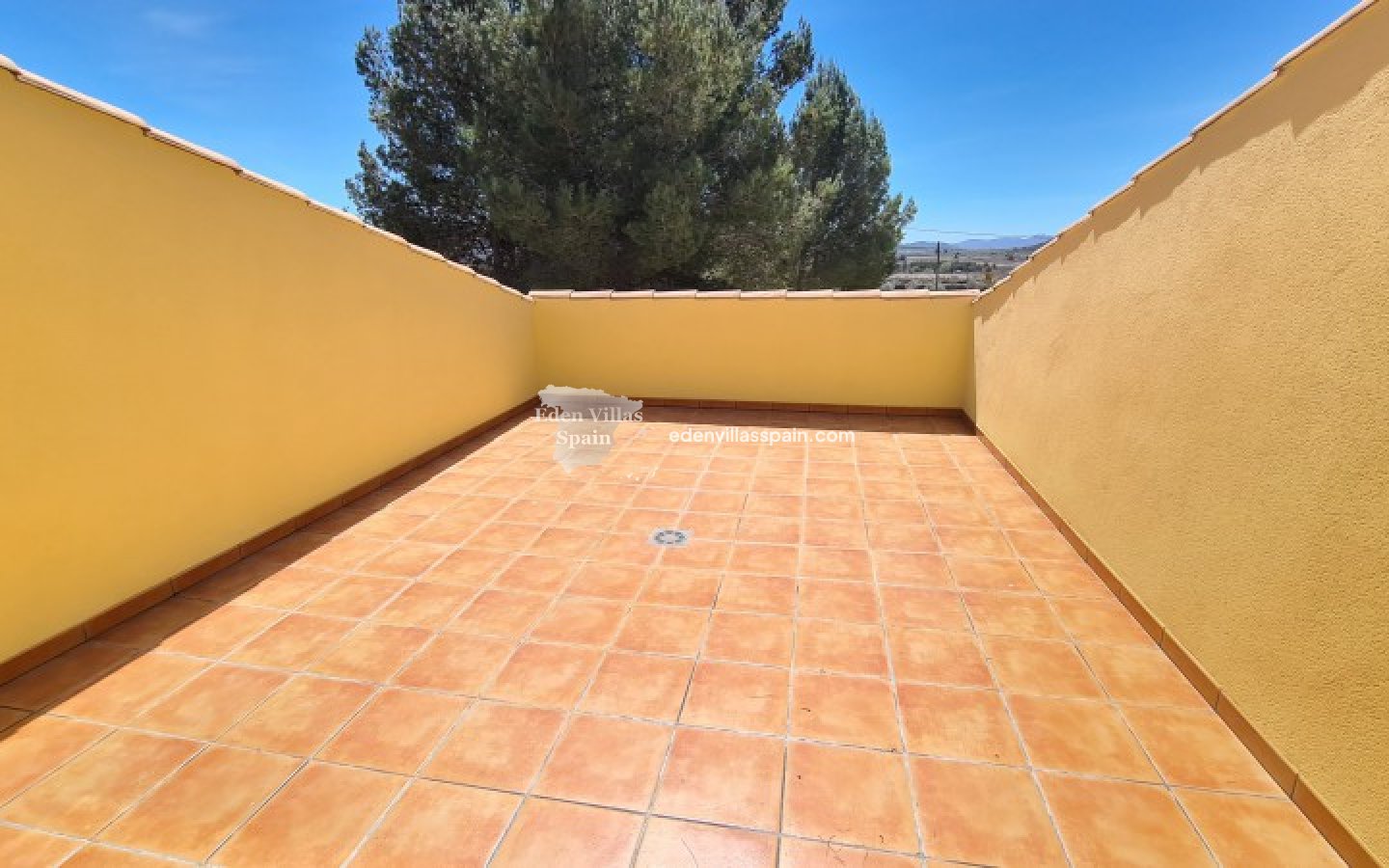 Resale - Country House - Salinas