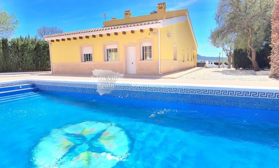 Resale - Country House - Salinas