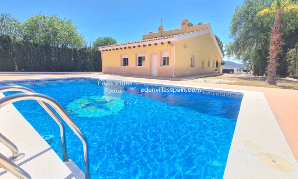 Resale - Country House - Salinas