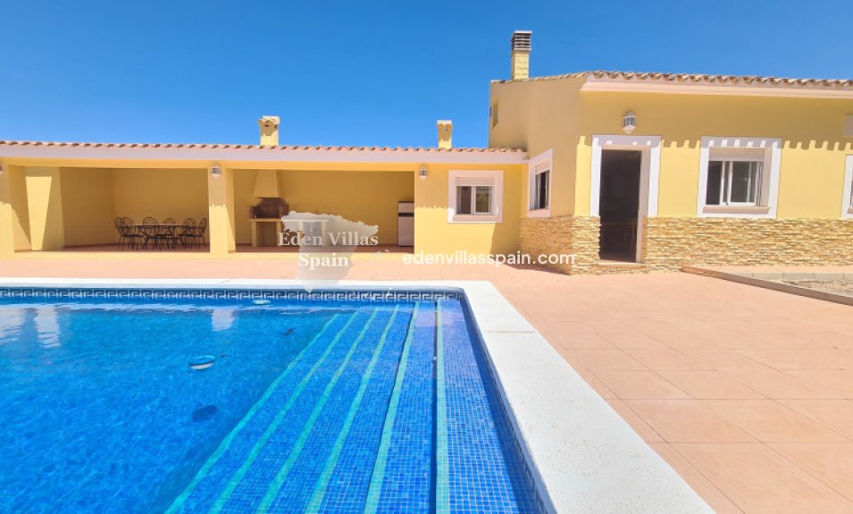 Resale - Country House - Salinas