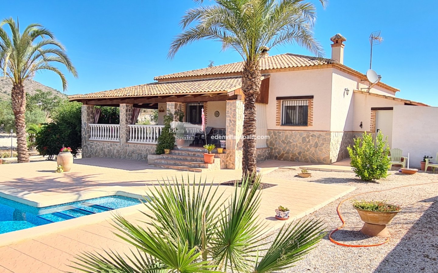 Resale - Country House - Salinas